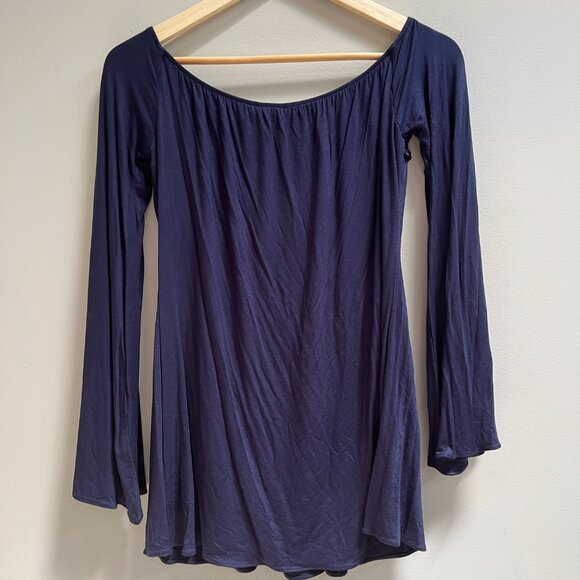 Sky‎ Women's Navy Blue Crochet Bell Sleeve Sexy Top New Medium - Picture 4 of 4